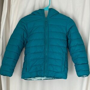 Size small (8) teal Lands End girls reversible winter coat.
